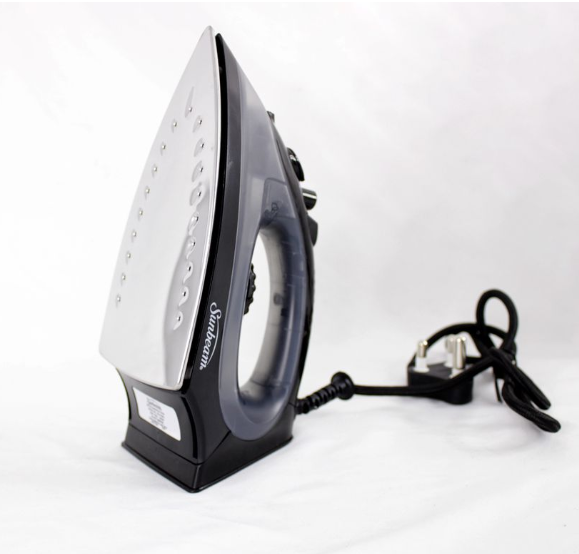 Sunbeam 2000W Lightweight Travel Sized Steam Dry & Spray Iron - SSI-018BA
